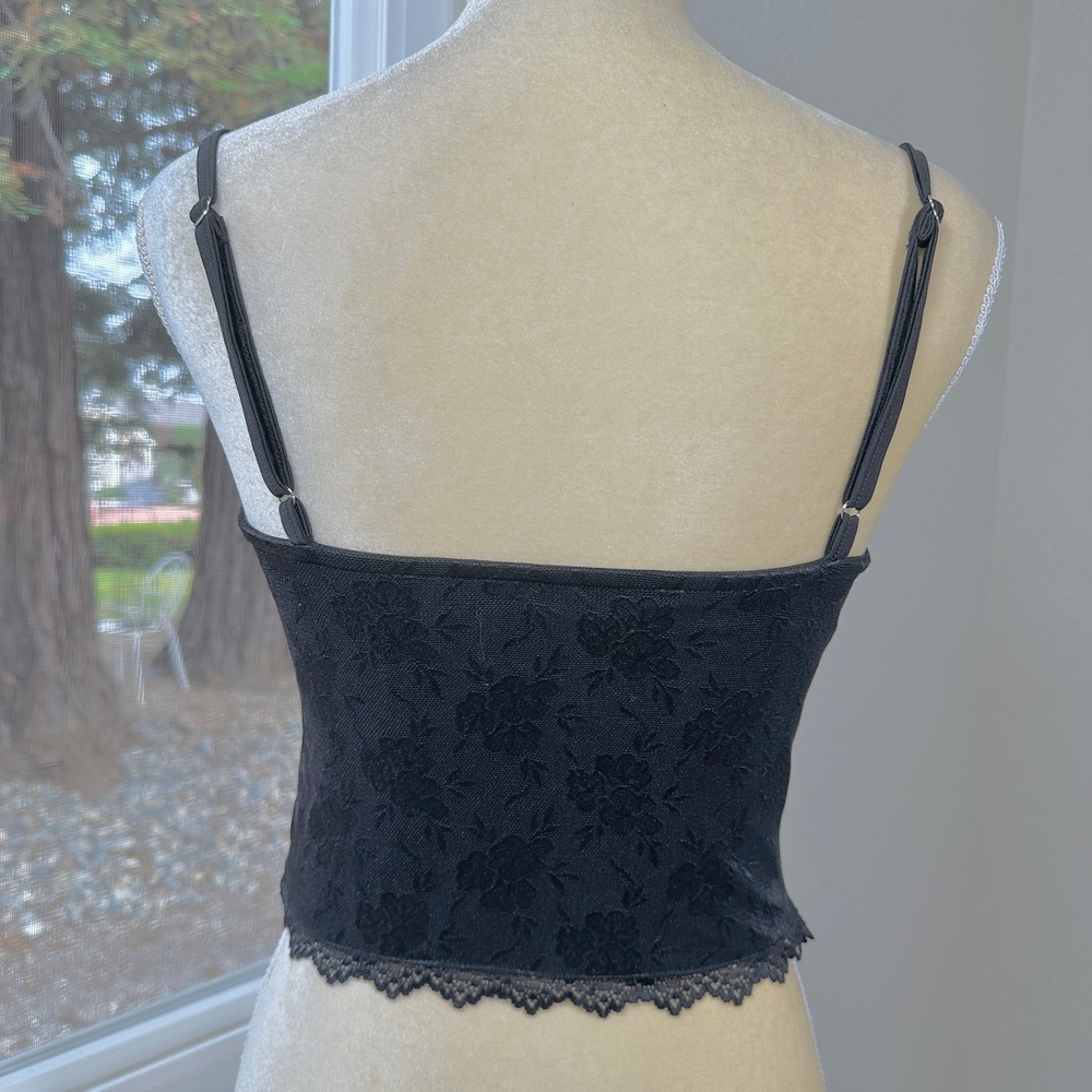 Selfie Leslie Lace Bustier Crop Top Medium‎ Black Floral Milkmaid Dark Romantic - Picture 4 of 9